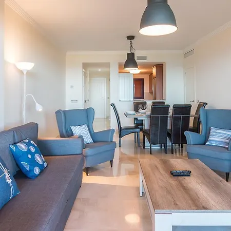 Apartment 2159-apt 2 Bedrooms With Stunning Views